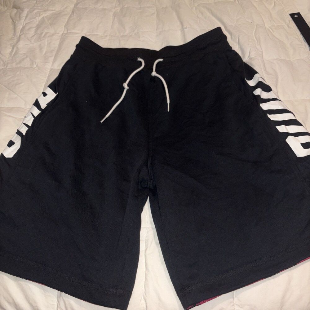 PUMA Vtg  Men’s Reversible Basketball Shorts L Black & Red Rare Find!
